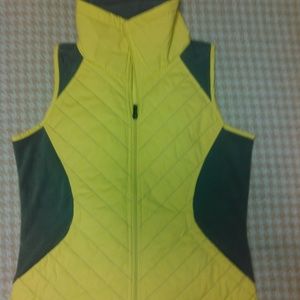 COLUMBIA vest